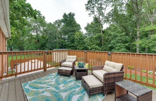 Friendly House | MD/DC/VA Hideaway - Spacious 4-bedroom/3-Bath oasis in Fort Washington