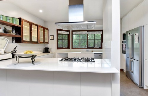 North Rothbury House | Meadowbrook Manor in North Rothbury