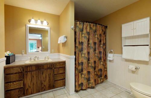 Port Angeles House | Meadows and Mountain Retreat