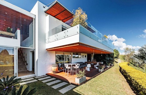 El Penol Villa | Med016 - Luxury house with lake view in Guatapé