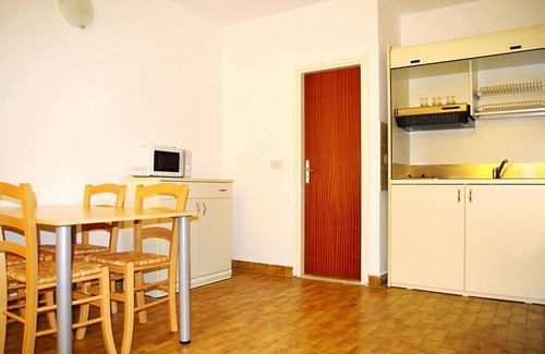 Seget Donji Apartment | Medena Apartment in Seget Donji, Trogir