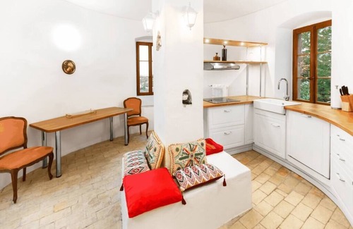 Montreux Other | Medieval apartment Juliette