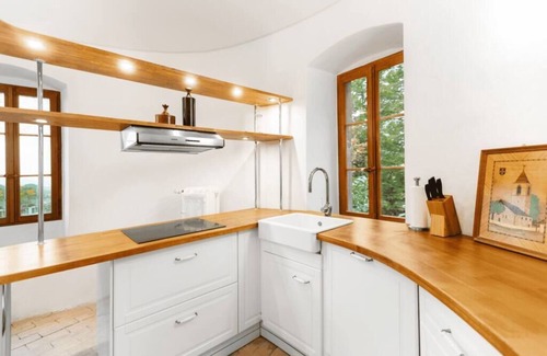 Montreux Other | Medieval apartment Juliette