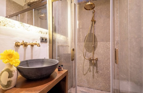 Tokoglu House | Mediha Hanım Konağı Alaçatı
