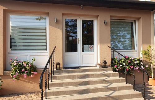 Kecskemet House | Mediterrán Villa Kecskemét
