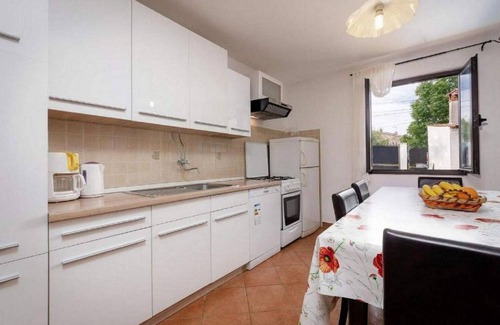 Zbandaj House | Mediterranean and dog-friendly finca with private pool, barbecue area, washing machine, WiFi