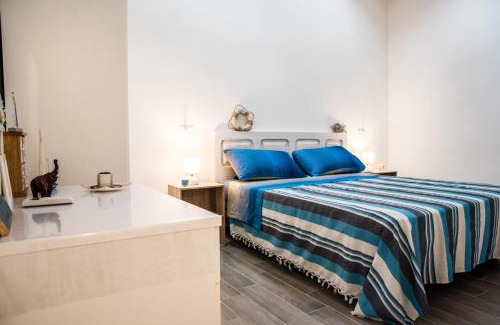 Sant'Antioco Apartment | Mediterranean house