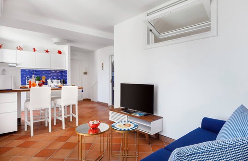 Liparlati Apartment | Medusa suite with balcony