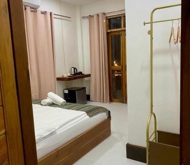 Luang Prabang Hotel | Meet Sunset Villa Luang Prabang