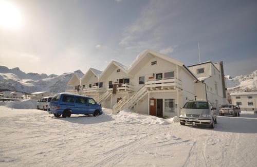 Mefjordvær Resort | Mefjord Brygge