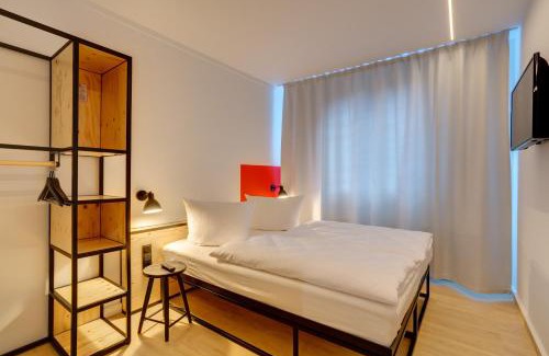 Old Town Hotel | MEININGER Hotel Leipzig Hauptbahnhof