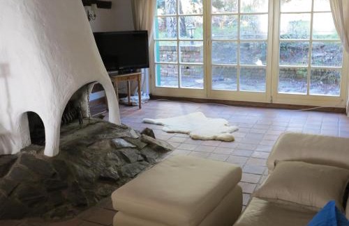 Schalkenbach House | Meisenhof