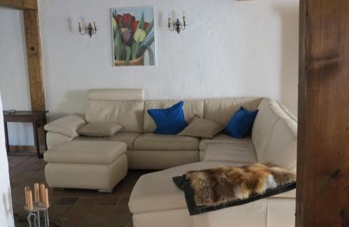 Schalkenbach House | Meisenhof