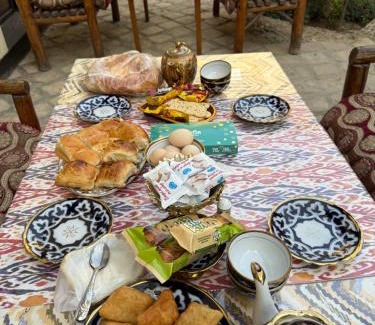 Bukhara Province House | Mekhtar famili 18th century old hause historical UNESCO HERITAGE List 1 minutes to Bukhara Old Town Square Est-Since 1826 for Walk in Guest PARKING, COZY ROOM, BEST LOCATION AND STRONG WIFI