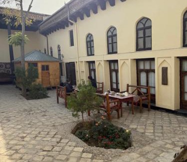 Bukhara Province House | Mekhtar famili 18th century old hause historical UNESCO HERITAGE List 1 minutes to Bukhara Old Town Square Est-Since 1826 for Walk in Guest PARKING, COZY ROOM, BEST LOCATION AND STRONG WIFI
