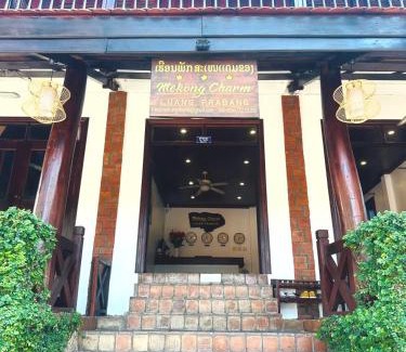 Luang Prabang Hotel | Mekong Charm Sunset River View