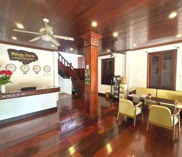 Luang Prabang Hotel | Mekong Charm Sunset River View