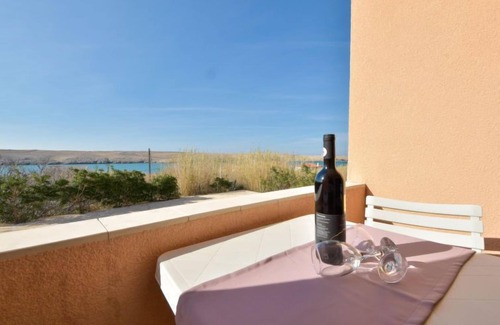 Dinjiska Apartment | Melandura by Interhome