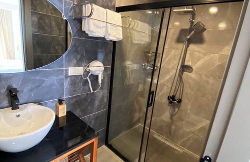 Golturkbuku Hotel | Melengeç Otel