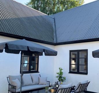 Kivik Bed & Breakfast | Mellby Atelier på Österlen
