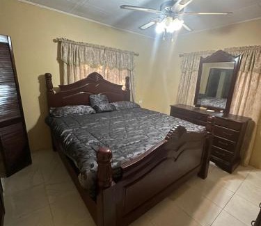 Porus House | Melrose Villa