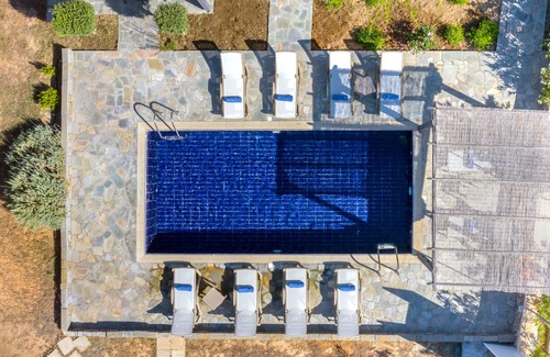 Kiotari House | Memi Beach Front Villa