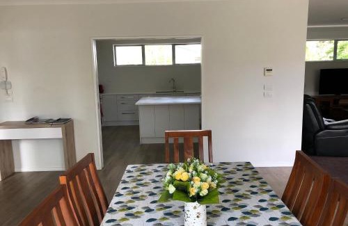 Ilam Villa | Memorial holiday home