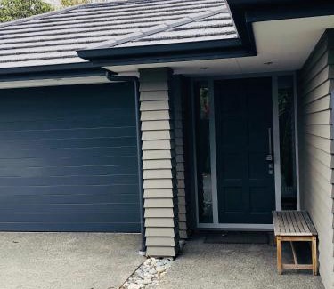 Ilam Villa | Memorial holiday home