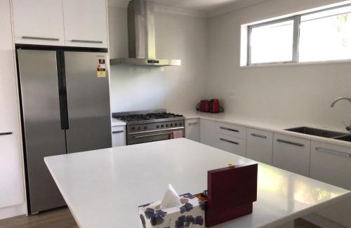 Ilam Villa | Memorial holiday home