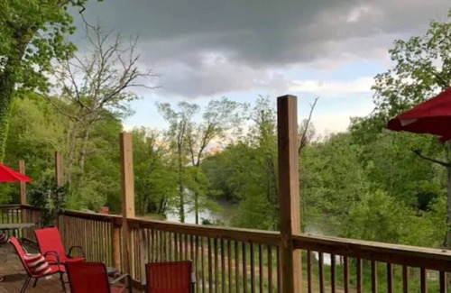 Steelville Cabin | Meramec Suite-Riverside View & Access to the Meramec River. Come swim,float,fish