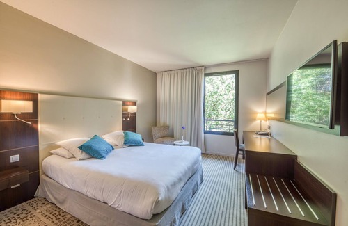 Grand Sud Hotel | Mercure Aix-en-Provence La Duranne Gare TGV