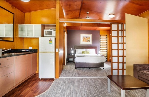 Eaton Hotel | Mercure Darwin Airport Resort