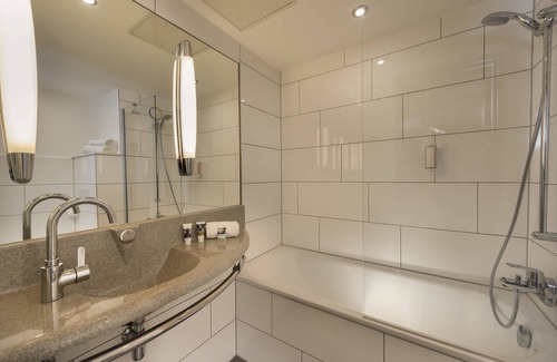 Saarbruecken Hotel | Mercure Hotel Saarbrücken Süd