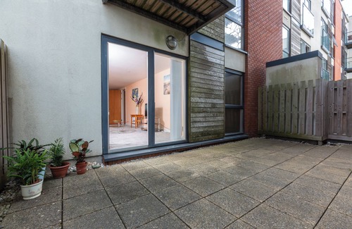 Castle Apartment | Meridian Bay Apartment