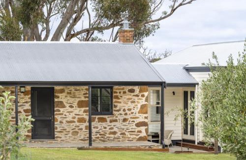 Currency Creek House | Merilli1885 - Private, Luxury Cottage