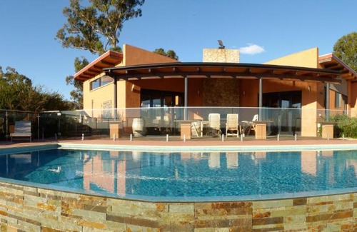 Wartook Resort | Meringa Springs
