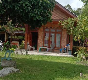 Tuk Tuk House | Merlin Guesthouse