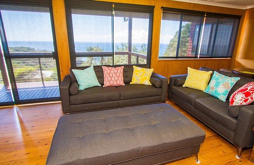 Seventeen Seventy House | Merooni 1770 holiday house