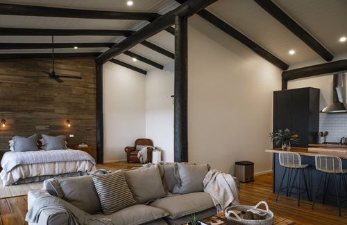 Merricks North Cottage | Merricks Stable - The Hayshed