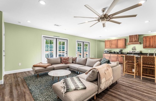 Marianna House | Merritt's Mill Pond Hideaway - 2.5 acres of waterfront paradise