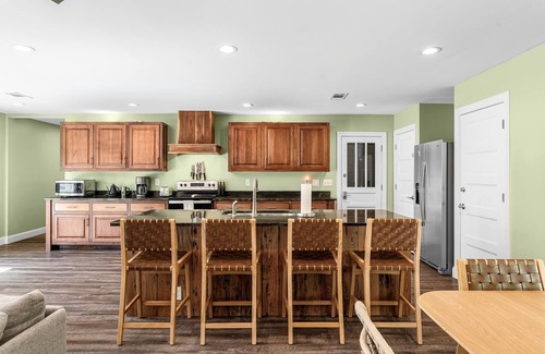 Marianna House | Merritt's Mill Pond Hideaway - 2.5 acres of waterfront paradise