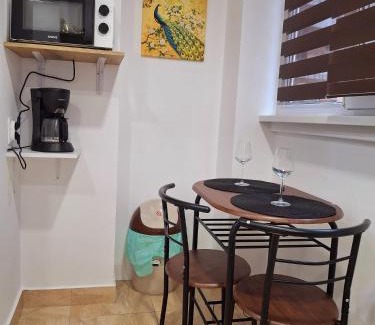 Ramnicu Valcea Apartment | Merry Home