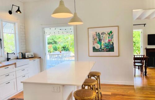 Burnt Pine House | Meryta - Your Sanctuary In Town