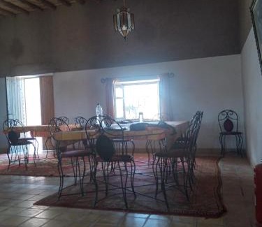 Taouz Bed & Breakfast | merzouga camp
