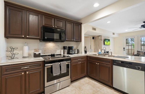 North Center Revitalization Association Condo | Mesa Trails