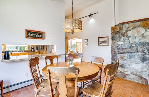 Palisade House | 'Mesa View House' w/Hot Tub: Walk to Winery!
