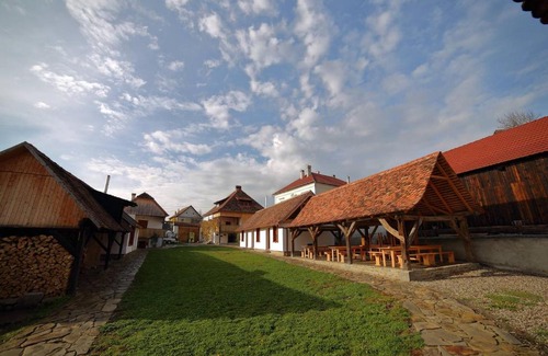 Bunesti Bed & Breakfast | Mesendorf Gasthaus