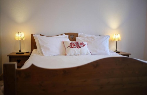 Bunesti Bed & Breakfast | Mesendorf Gasthaus