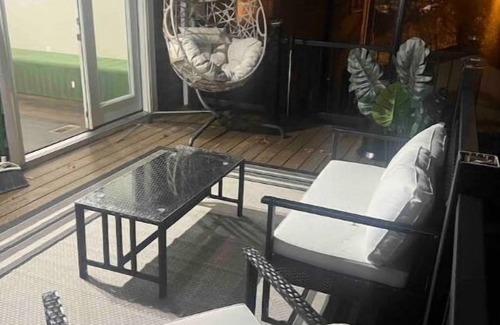 Fairlawn House | Message me for additional Discount |FREE Parking