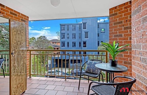 Parramatta Apartment | MetaWise Parramatta Chic and Comfortable Two Bed